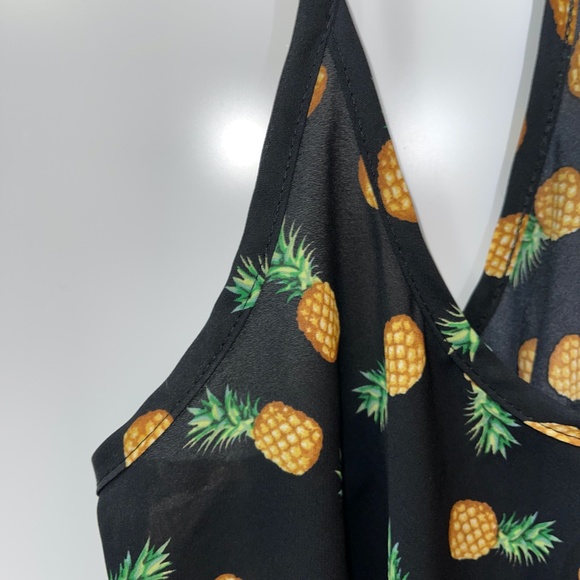 Body Central‎ Pineapple tank Size Small - Picture 2 of 4